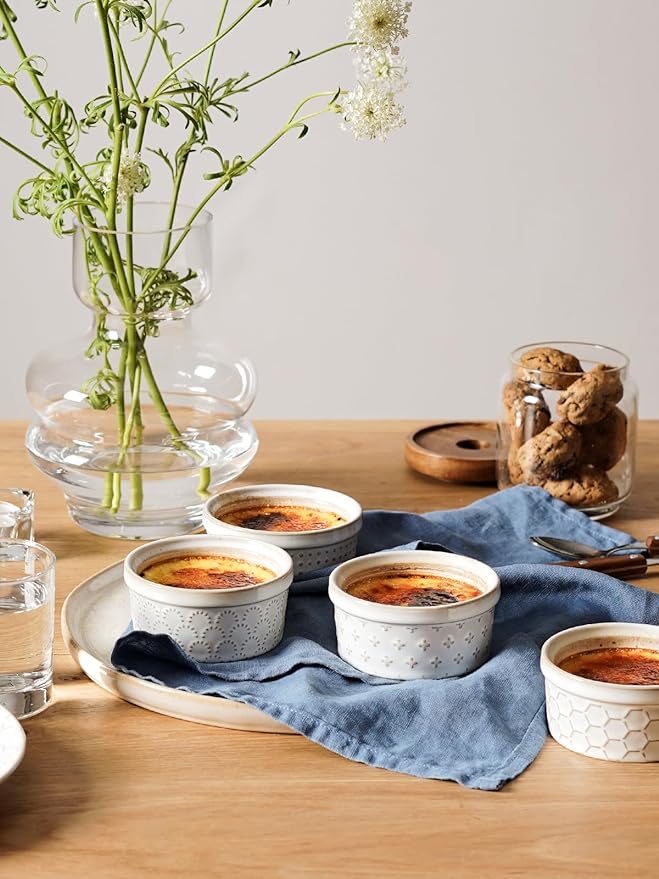 LE TAUCI Ramekins Oven Safe with Lids, 4 oz Charcuterie Boards Bowls Set for Creme brulee, Souffle, Dipping Sauces, Ceramic Food Storage Containers - 3.8 inch, Set of 4, Arctic White